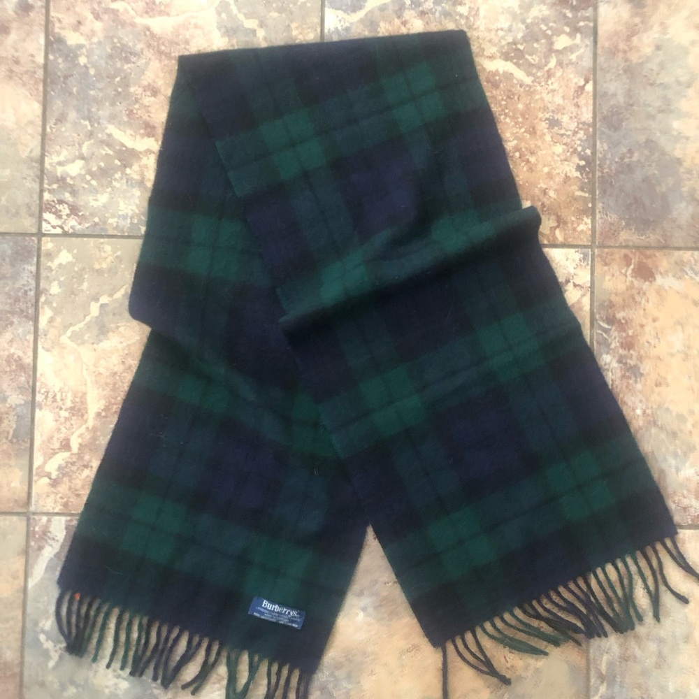 Vintage 80’s Burberry Green and Black Plaid Scarf with Fringe blackwatch pattern